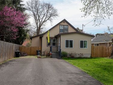 113 W York Street , Ithaca, NY 14850