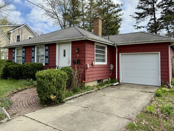 8 N Harrison Street , Batavia, IL 60510