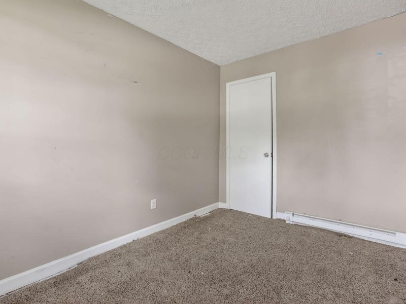 3041 Bluefield Drive , Columbus, OH 43207 Photo 15