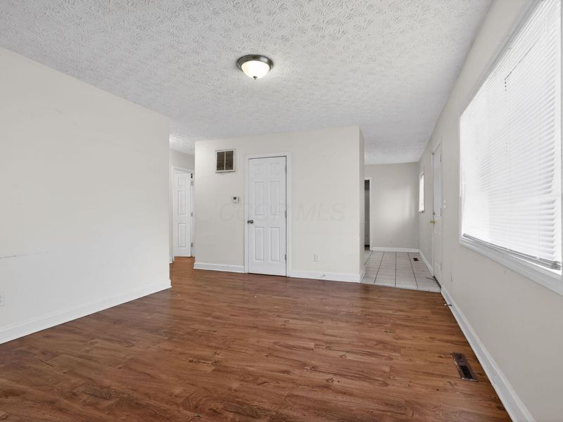 3041 Bluefield Drive , Columbus, OH 43207 Photo 16