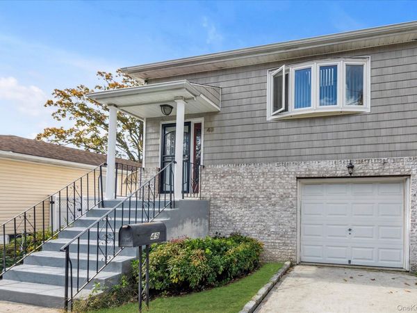 49 Prospect Street , Roosevelt, NY 11575