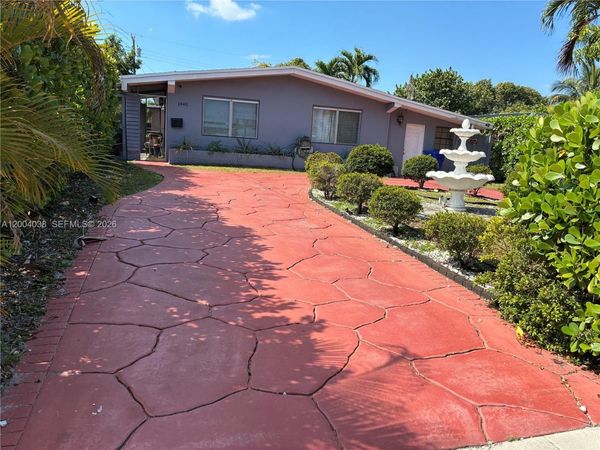 1440 NE 174th St, North Miami Beach, FL 33162