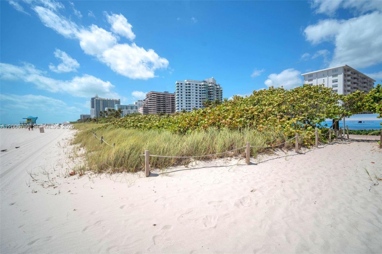 5313 Collins Ave , Unit 204, Miami Beach, FL 33140 Photo