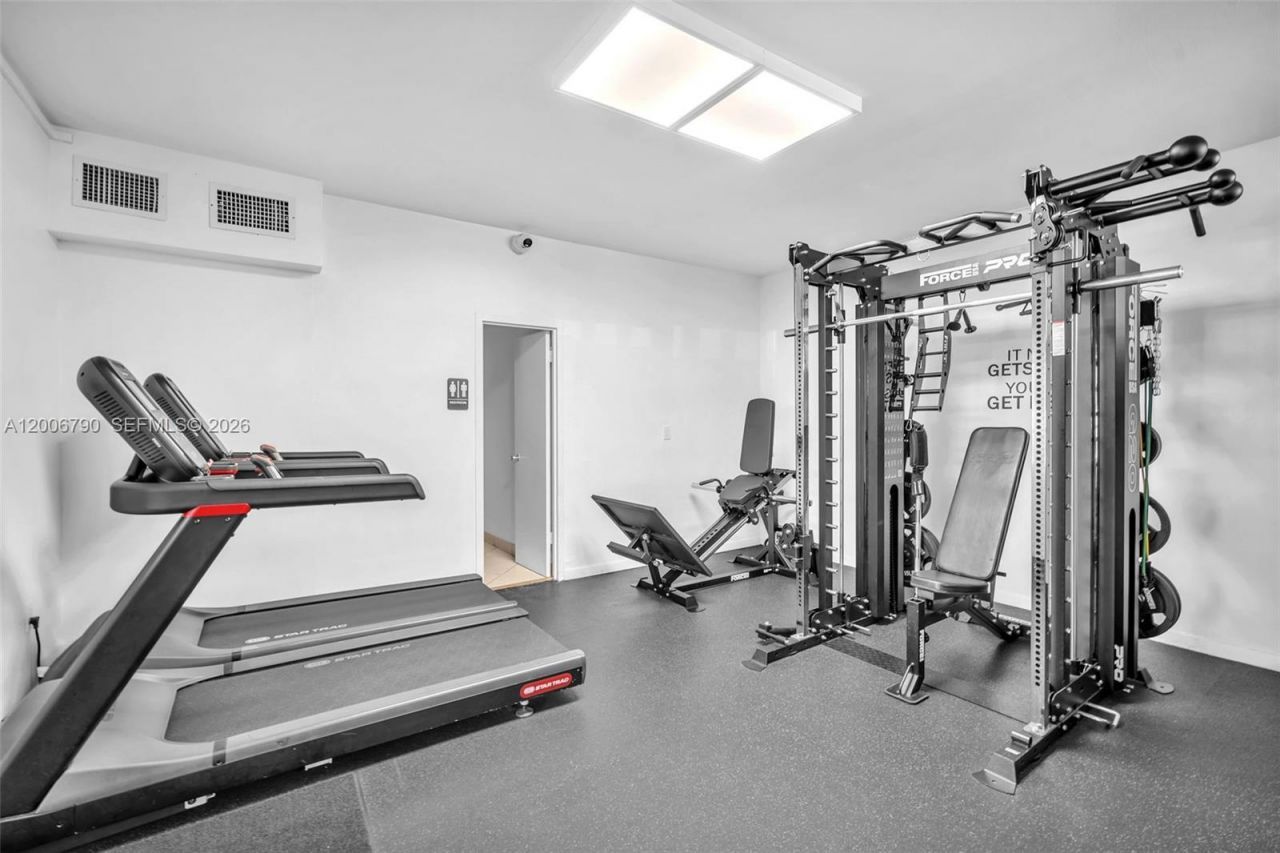 5313 Collins Ave , Unit 204, Miami Beach, FL 33140 Photo