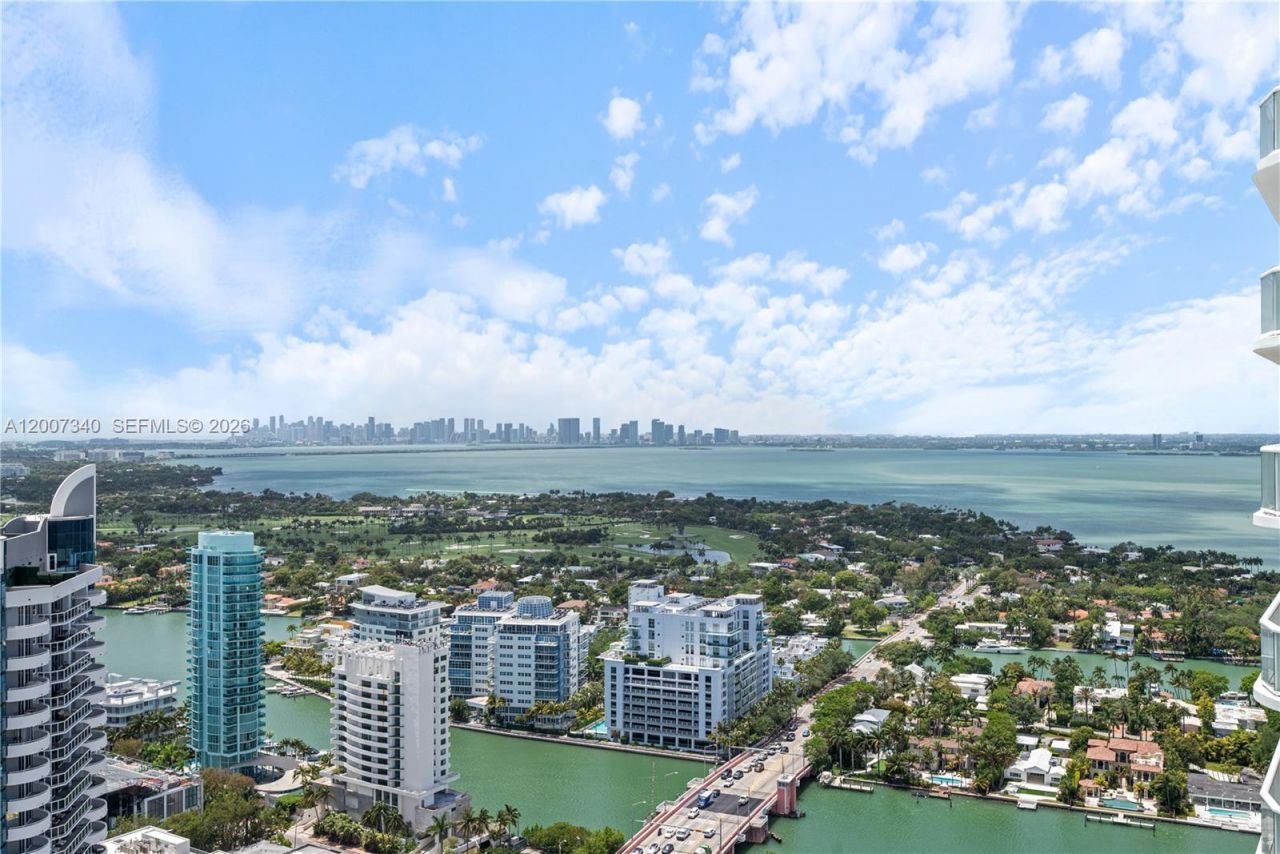 6365 Collins Ave , Unit 3904, Miami Beach, FL 33141 Photo