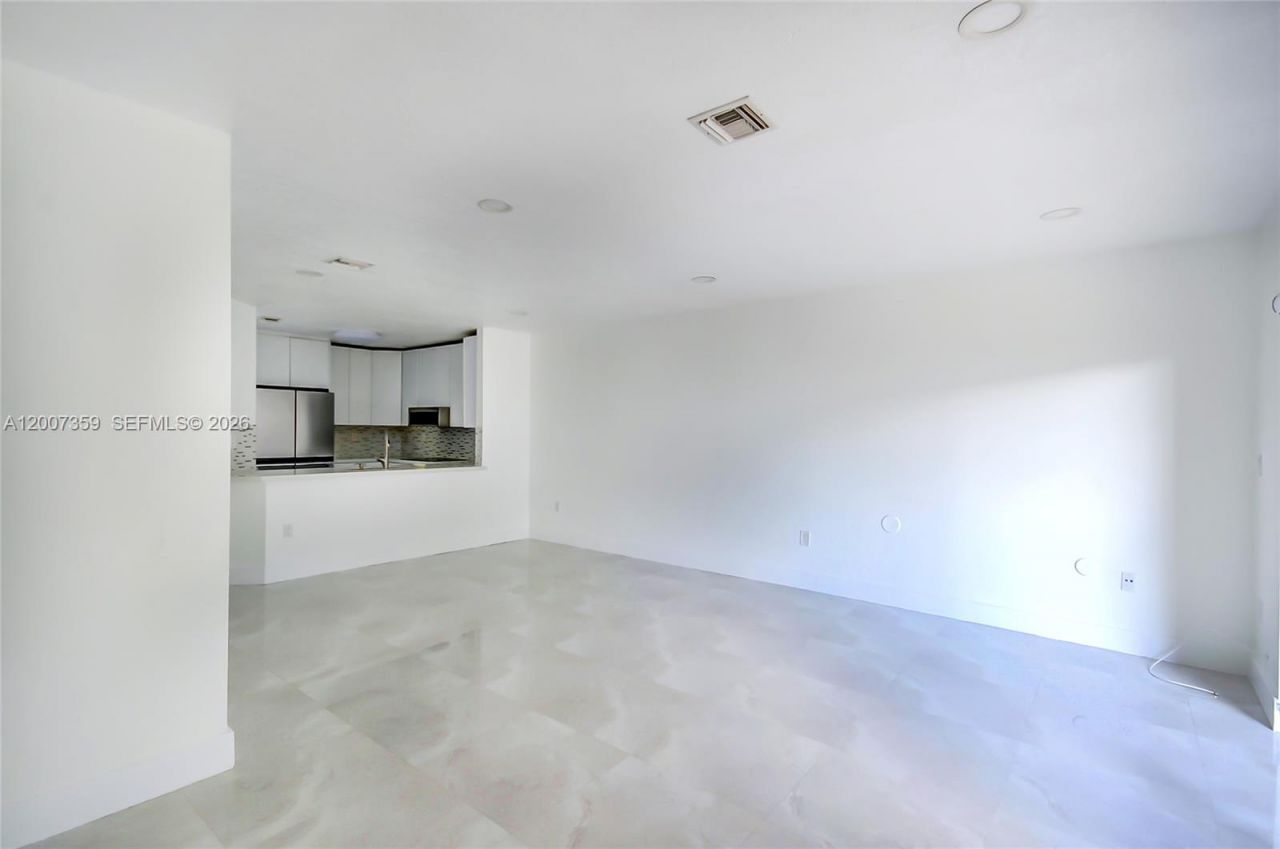 12909 SW 61 , Miami, FL 33183 Photo