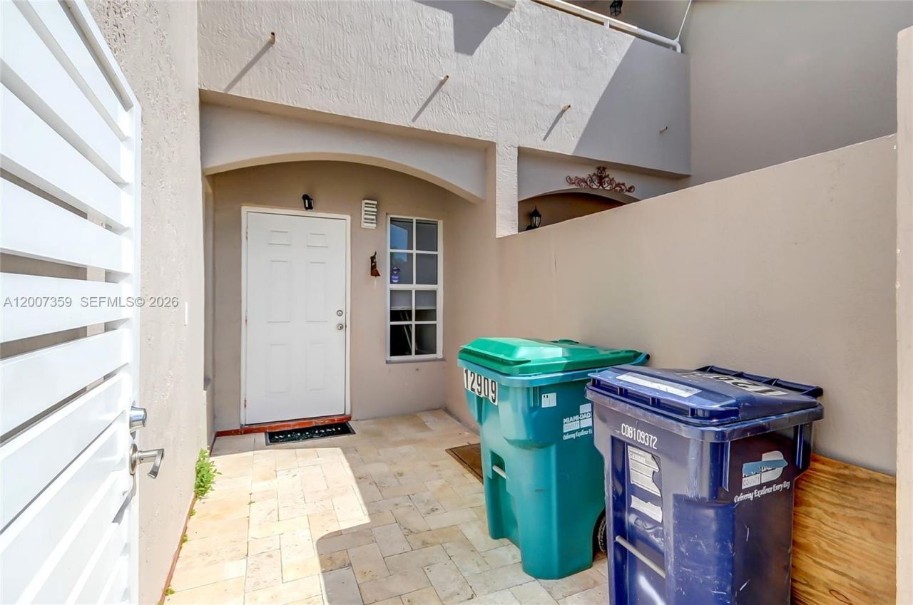 12909 SW 61, Miami, FL 33183 Photo