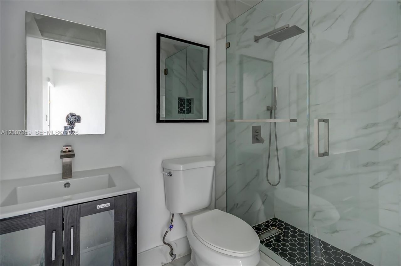 12909 SW 61 , Miami, FL 33183 Photo