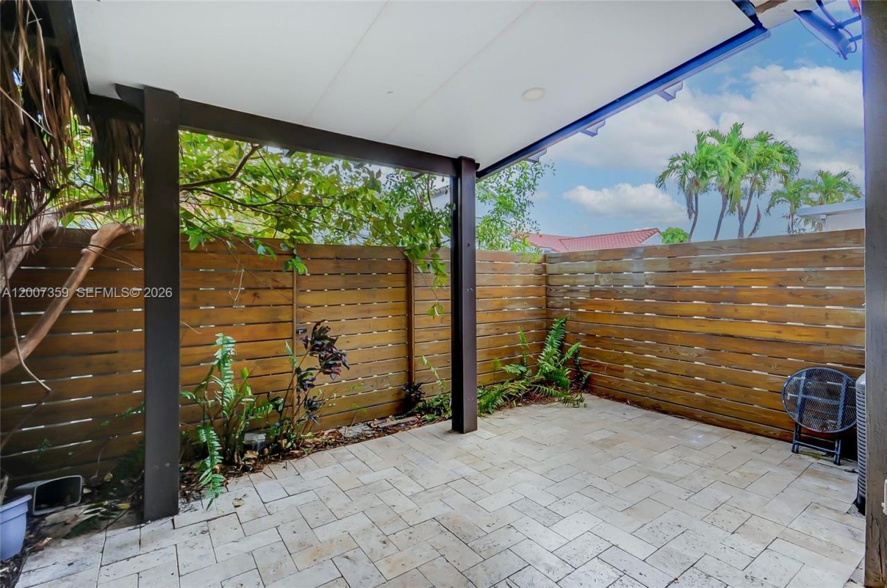 12909 SW 61 , Miami, FL 33183 Photo