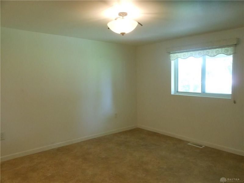 30 E Walnut, Phillipsburg, OH 45354 Photo 39