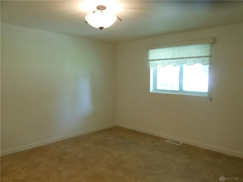 30 E Walnut, Phillipsburg, OH 45354 Photo 42