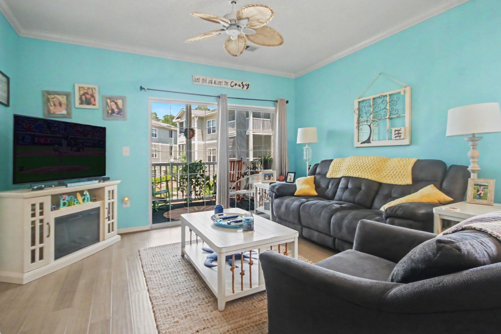 2498 Coastline Ct. Photo 12