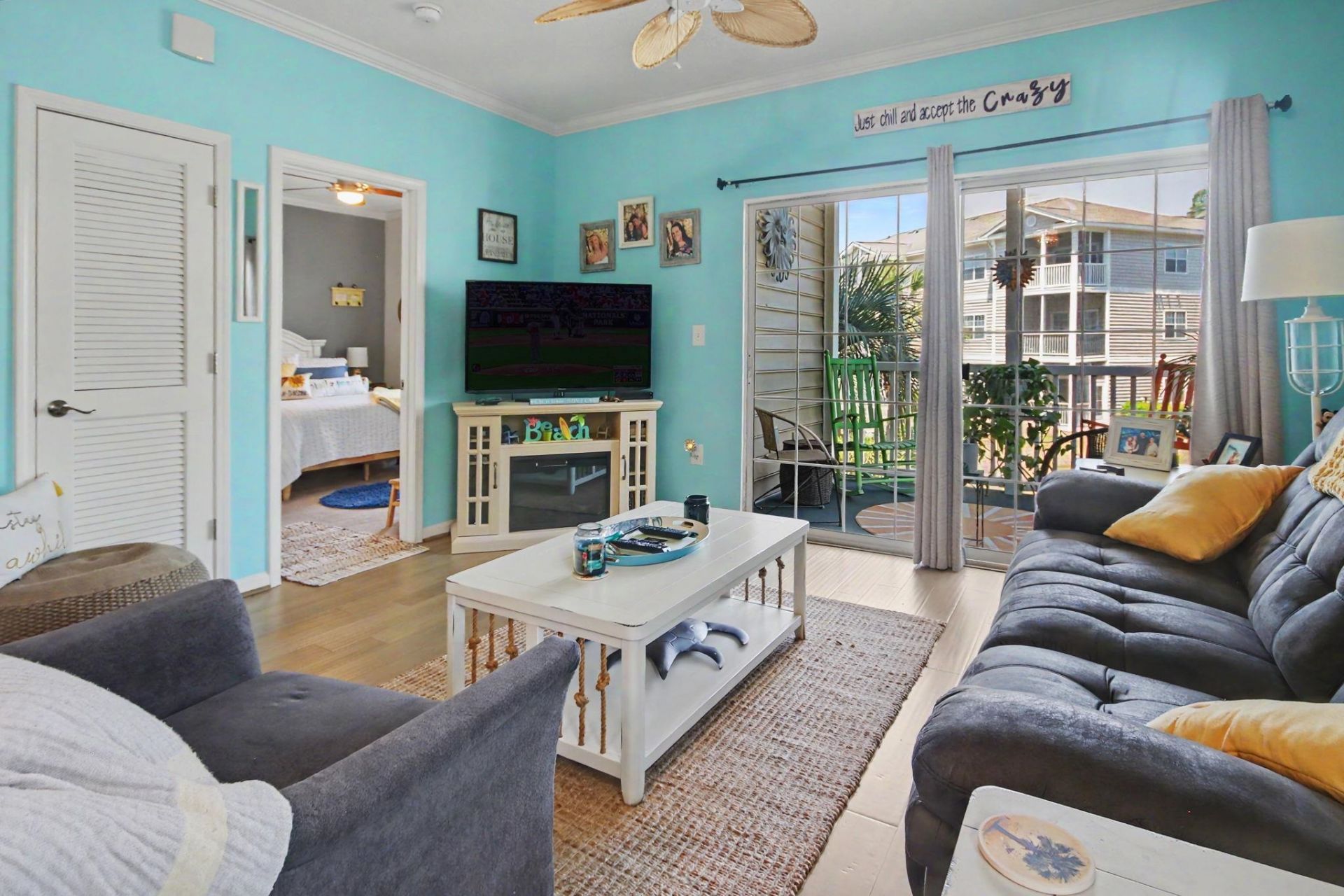 2498 Coastline Ct. Photo 13