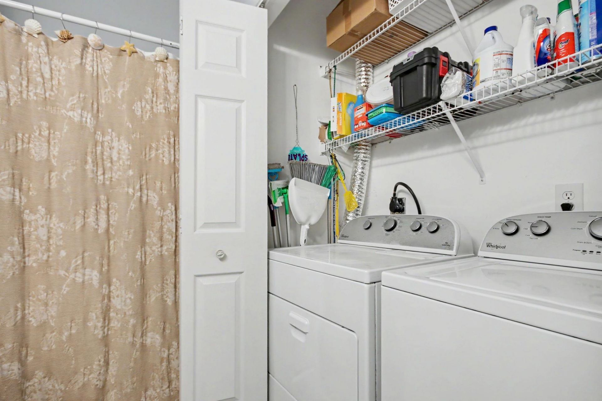 2498 Coastline Ct. Photo 19