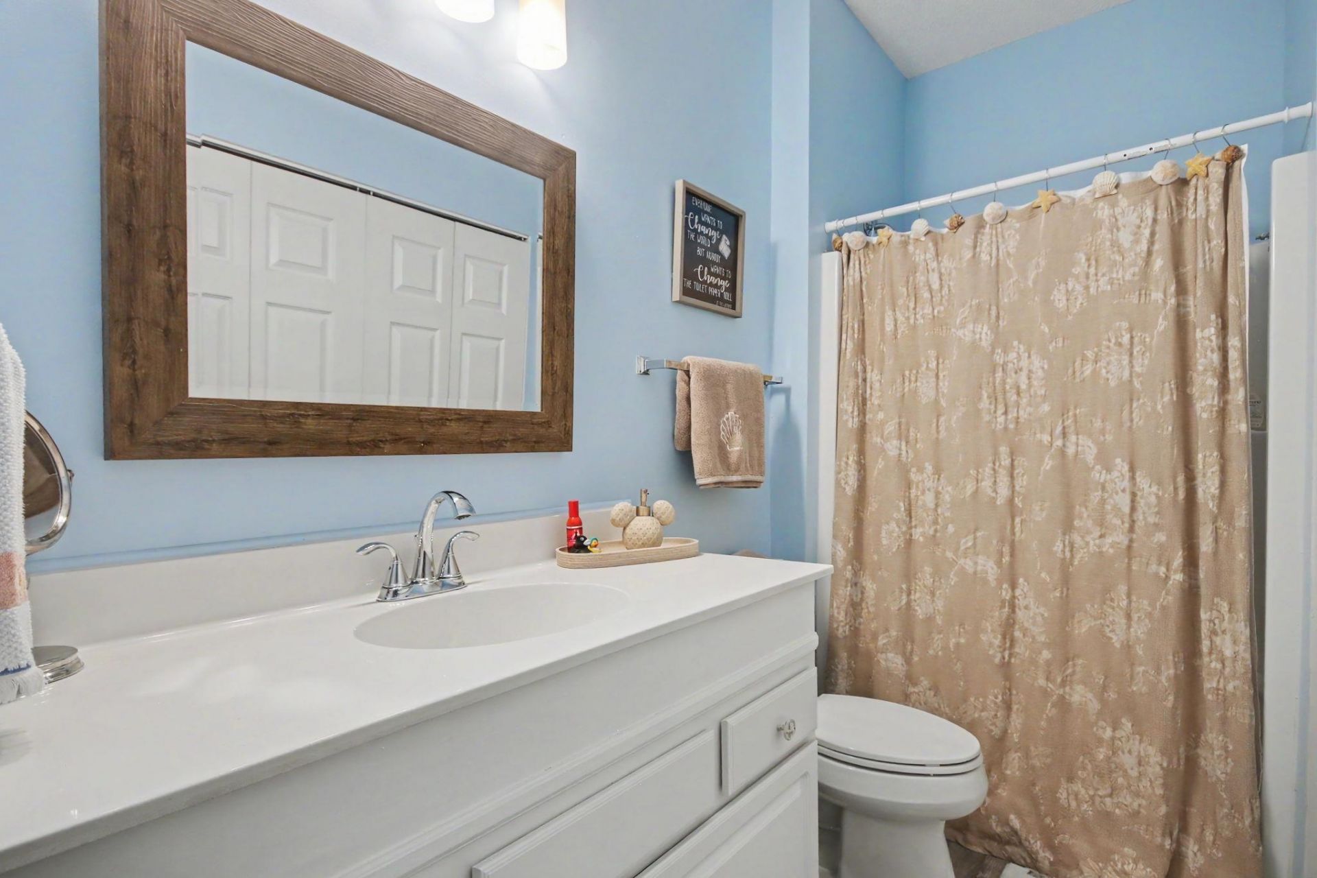 2498 Coastline Ct. Photo 20