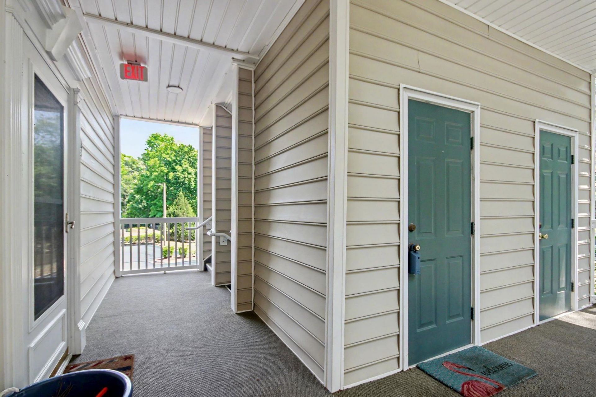 2498 Coastline Ct. Photo 4