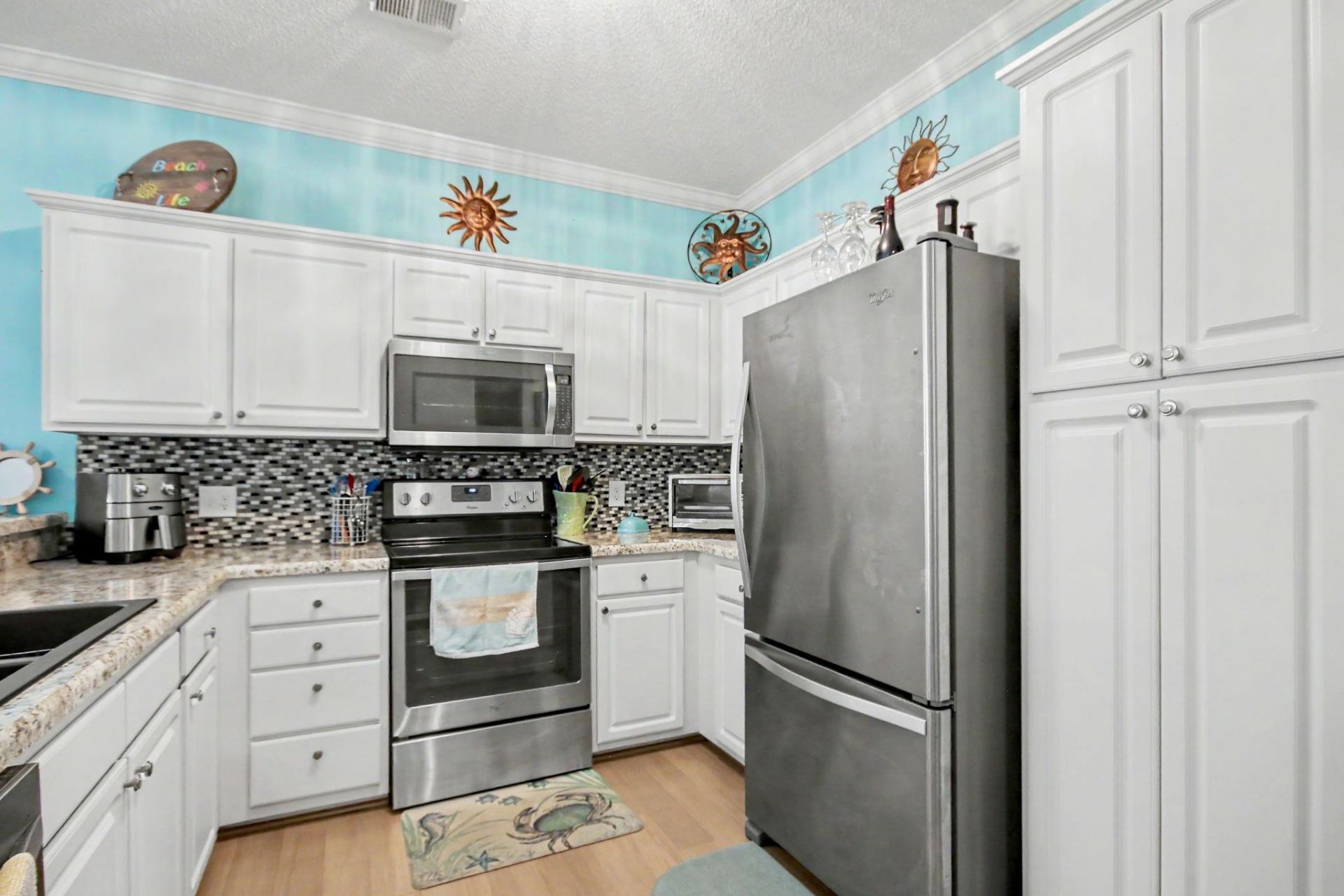 2498 Coastline Ct. Photo 7