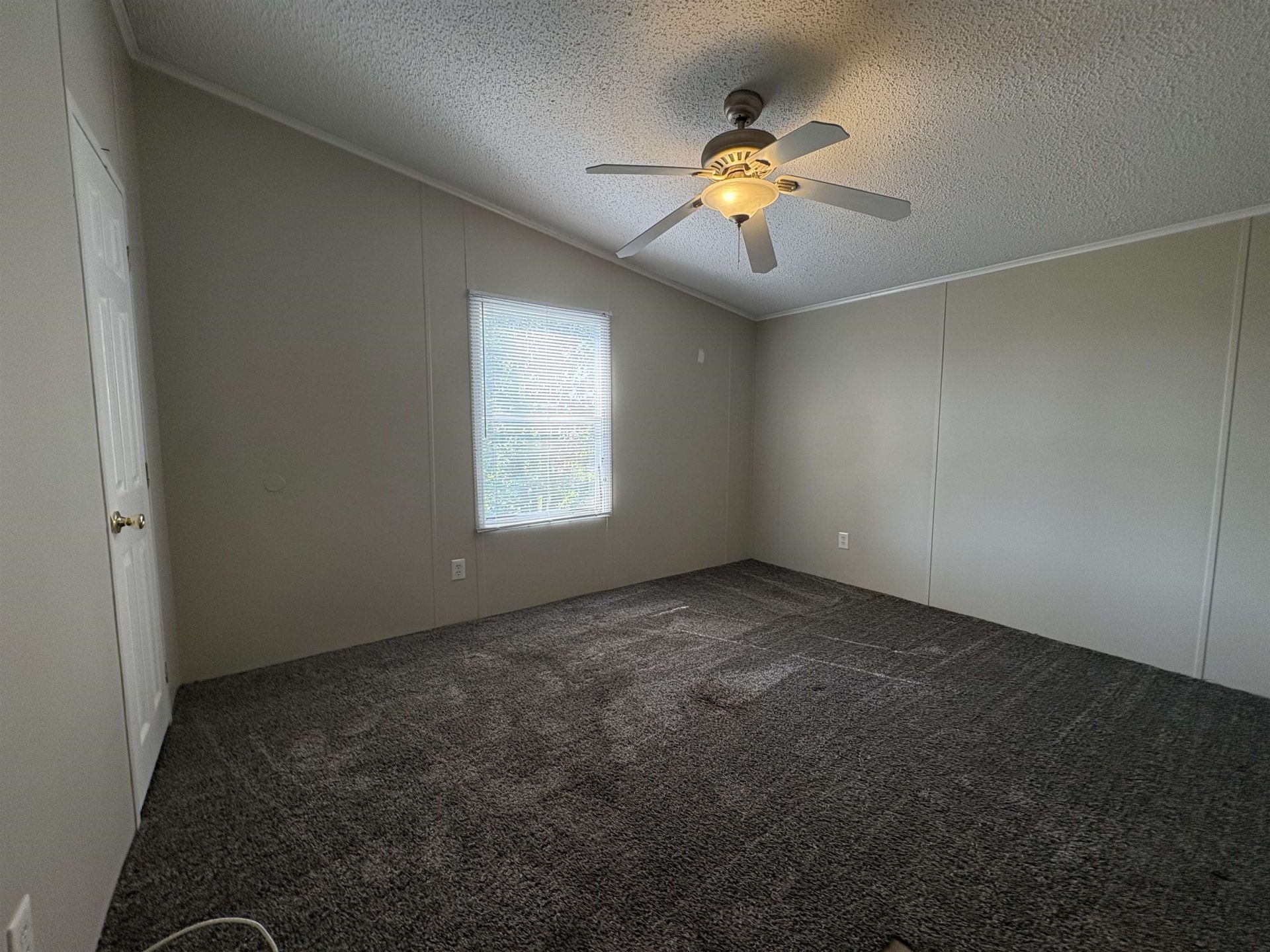 1219 Midvale Dr. Photo 20