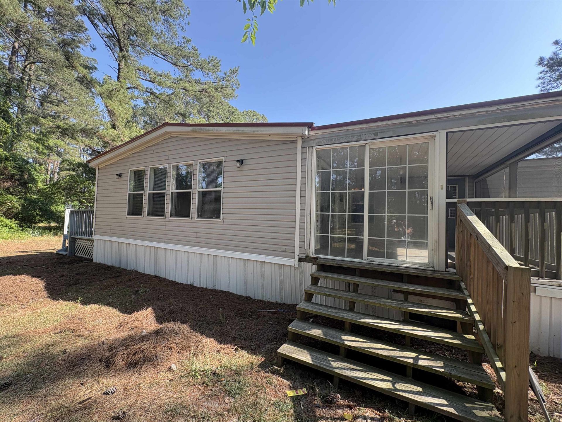 1219 Midvale Dr. Photo 24