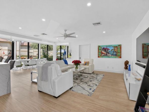 19355 Sabal Lake Drive, Unit 5031, Boca Raton, FL 33434
