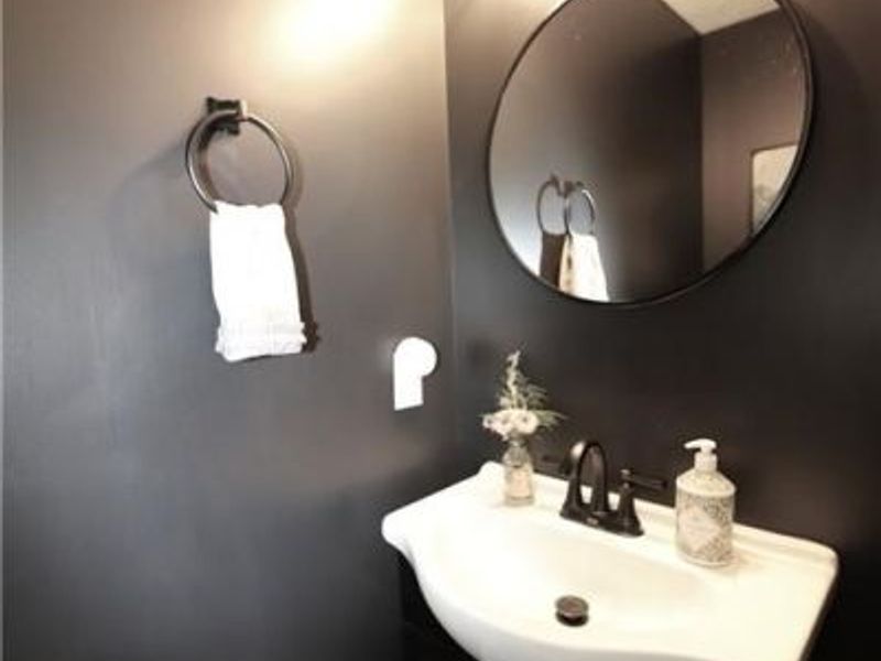 7786 Chesterfield Drive, Chippewa Lake, OH 44215 Photo 10