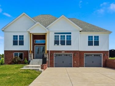 2309 Clearwater Drive, Lawrenceburg, KY 40342