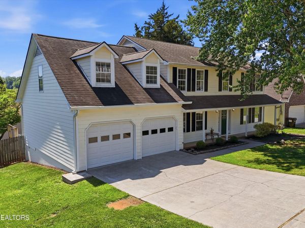 11012 Center Cross Drive, Knoxville, TN 37934