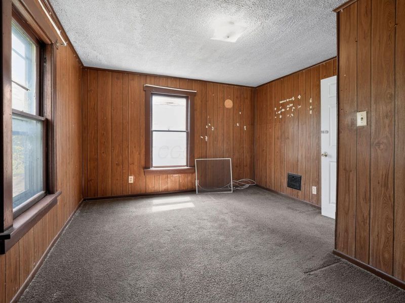 2448 Parkwood Avenue , Columbus, OH 43211 Photo 15