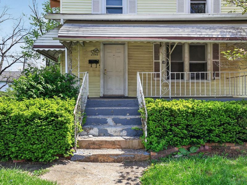 2448 Parkwood Avenue, Columbus, OH 43211 Photo 2