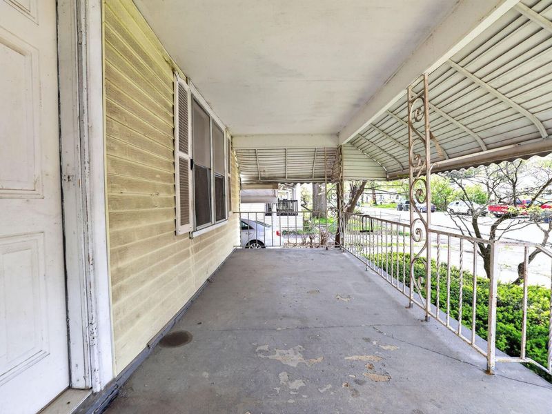 2448 Parkwood Avenue , Columbus, OH 43211 Photo 2