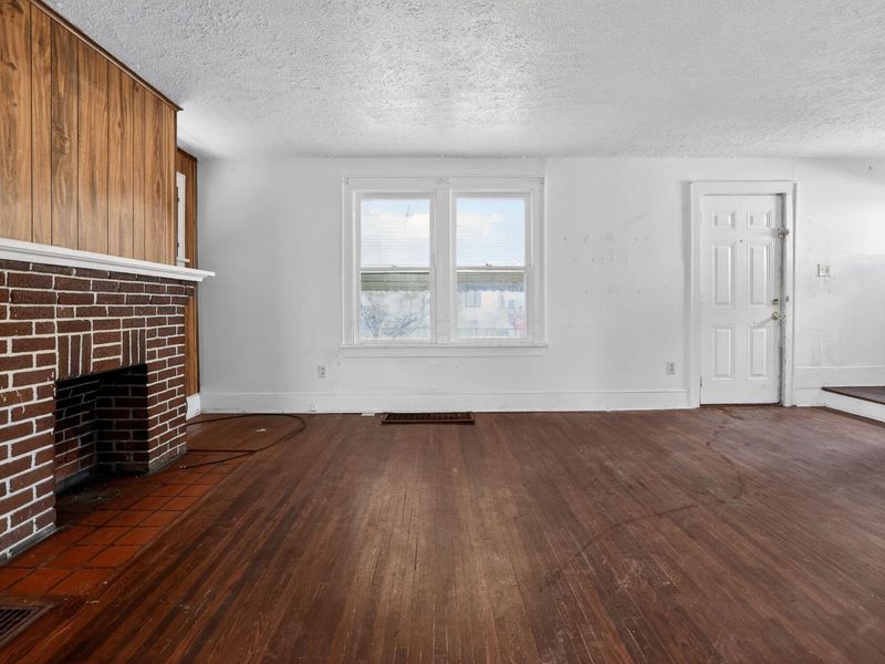 2448 Parkwood Avenue , Columbus, OH 43211 Photo 21