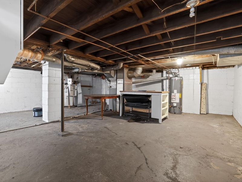 2448 Parkwood Avenue , Columbus, OH 43211 Photo 31