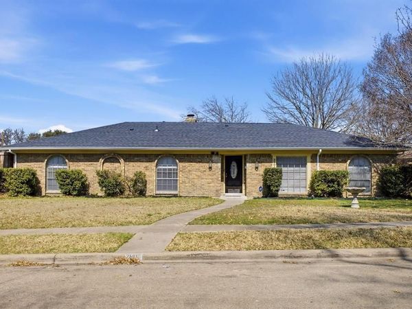2101 Forestcrest Drive, Plano, TX 75074