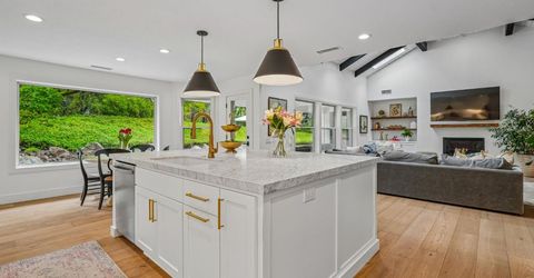 1440 Shadow Rock Dr, Auburn, CA 95602 Photo