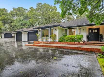 1440 Shadow Rock Dr, Auburn, CA 95602 Photo