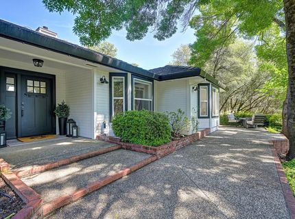 1440 Shadow Rock Dr, Auburn, CA 95602 Photo