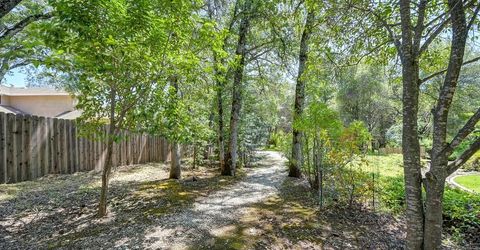1440 Shadow Rock Dr, Auburn, CA 95602 Photo