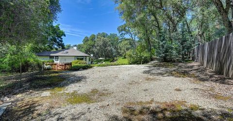 1440 Shadow Rock Dr, Auburn, CA 95602 Photo