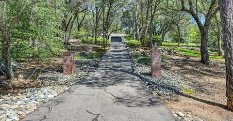 1440 Shadow Rock Dr, Auburn, CA 95602 Photo