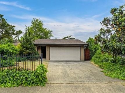 7828 Rockhurst Way, Sacramento, CA 95828 Photo