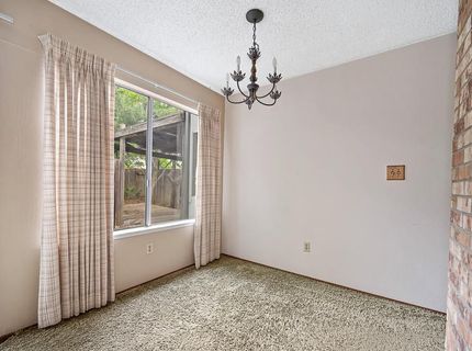 7828 Rockhurst Way, Sacramento, CA 95828 Photo