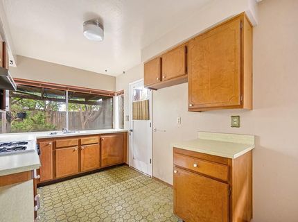 7828 Rockhurst Way, Sacramento, CA 95828 Photo