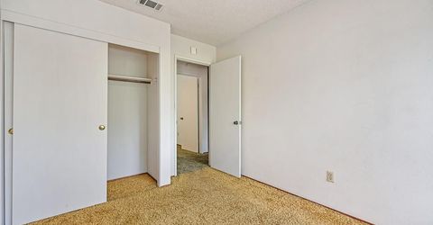 7828 Rockhurst Way, Sacramento, CA 95828 Photo