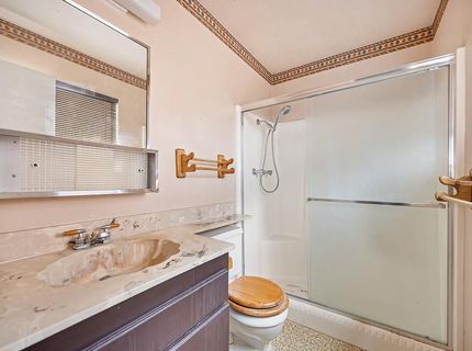 7828 Rockhurst Way, Sacramento, CA 95828 Photo