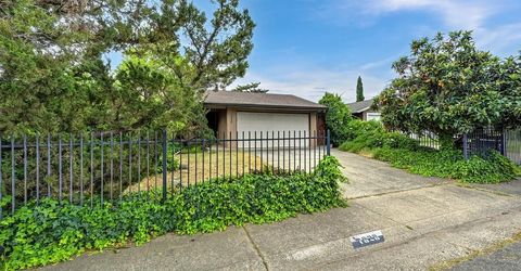 7828 Rockhurst Way, Sacramento, CA 95828 Photo