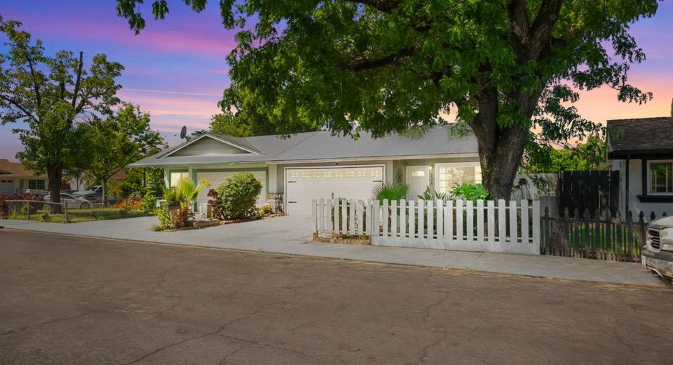 205 Carmillita Way, Modesto, CA 95354 Photo