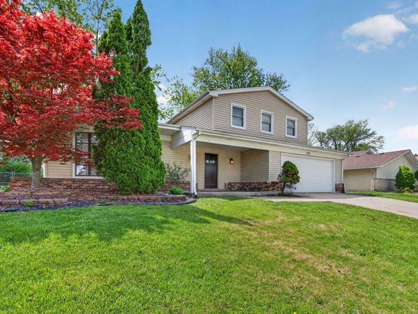 525 REVERE Avenue , Westmont, IL 60559