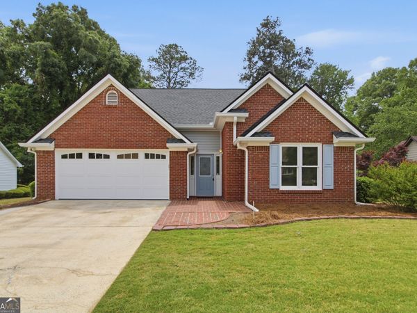 165 Fenwyck Commons, Fayetteville, GA 30214