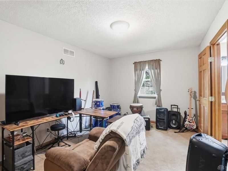 295 Leslie Drive, Wilmington, OH 45177 Photo 36