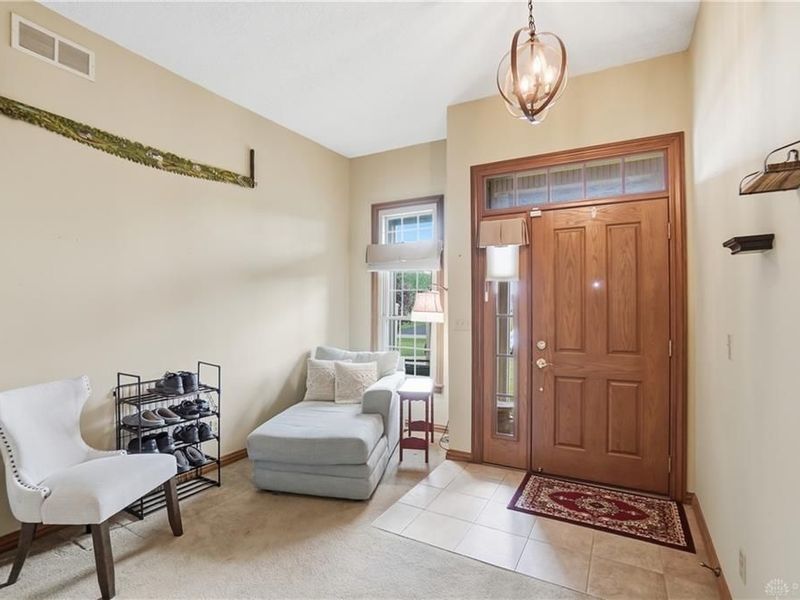 295 Leslie Drive, Wilmington, OH 45177 Photo 6